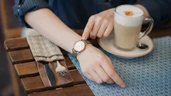 早めに到着する習慣がその人について物語ること：心理学者の意外な答え